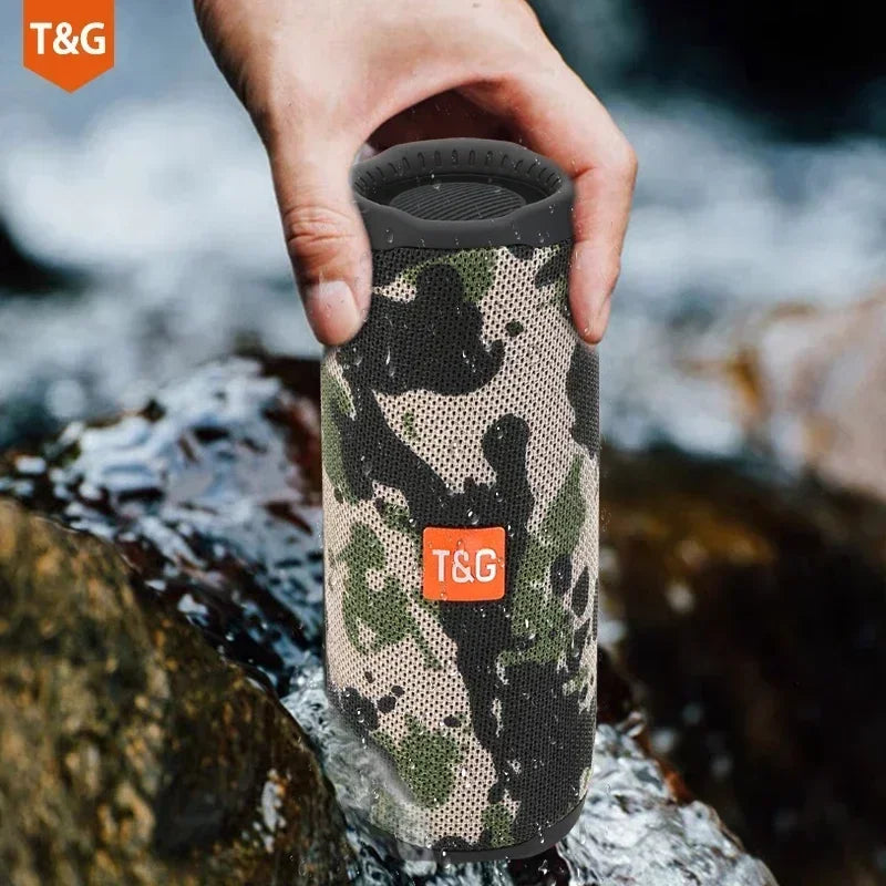 Caixa de Som Bluetooth T&G 365 Transparente – Show de Luzes LED, Graves Potentes e Rádio FM (Lançamento)